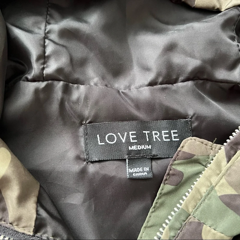 SOLD!!! Love Tree camo jacket. - Picture 5 of 9